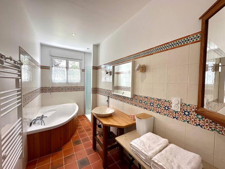 Maison Avec Piscine Caro  エクステリア 写真